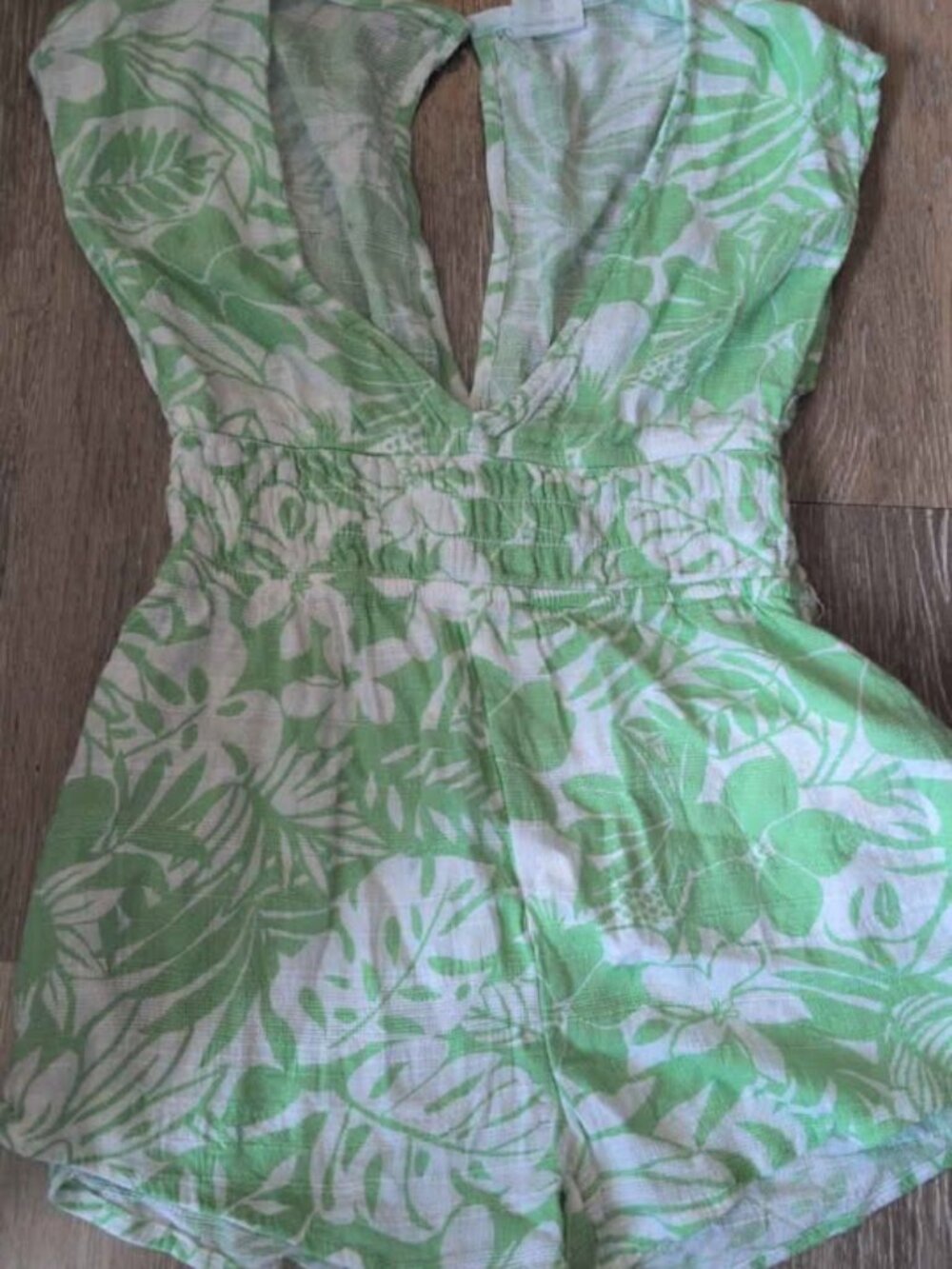 Abercrombie Kids Green Tropical Print Romper Size 7/8